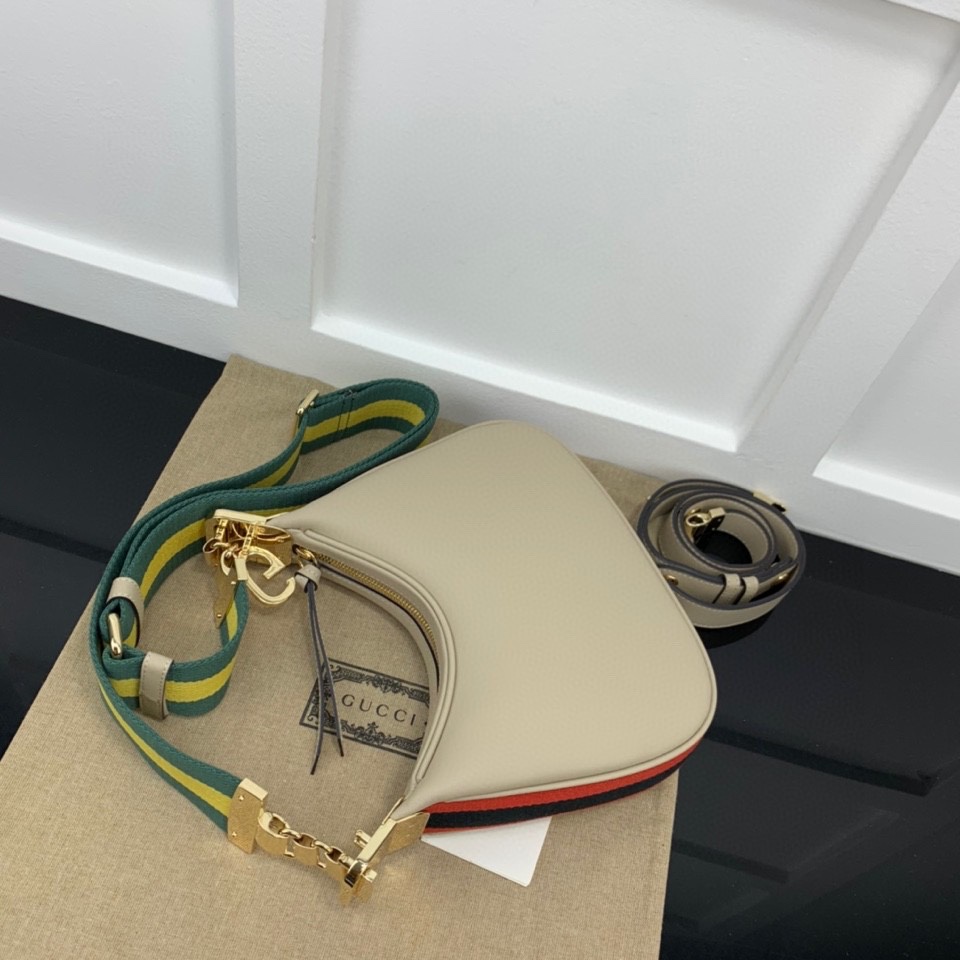 Gucci Hobo Bags